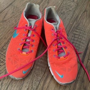 Nike Women's Size 10 Orange and Pink Sneakers - Preown Model 555158-800 - 2003